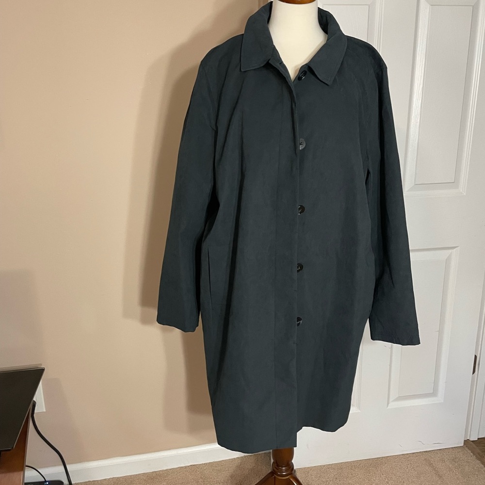 Amazon Essentials Black Trench Coat Classic Design